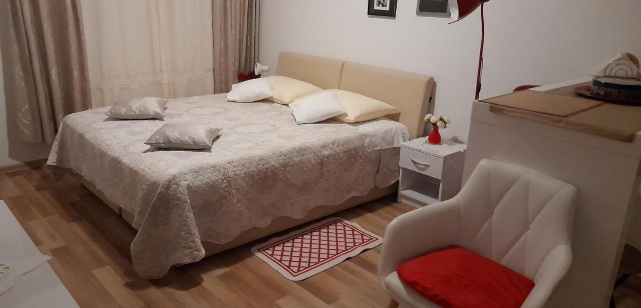 Klara Studio Apartman スプリト エクステリア 写真